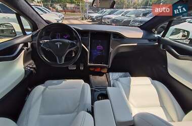 Внедорожник / Кроссовер Tesla Model X 2018 в 
