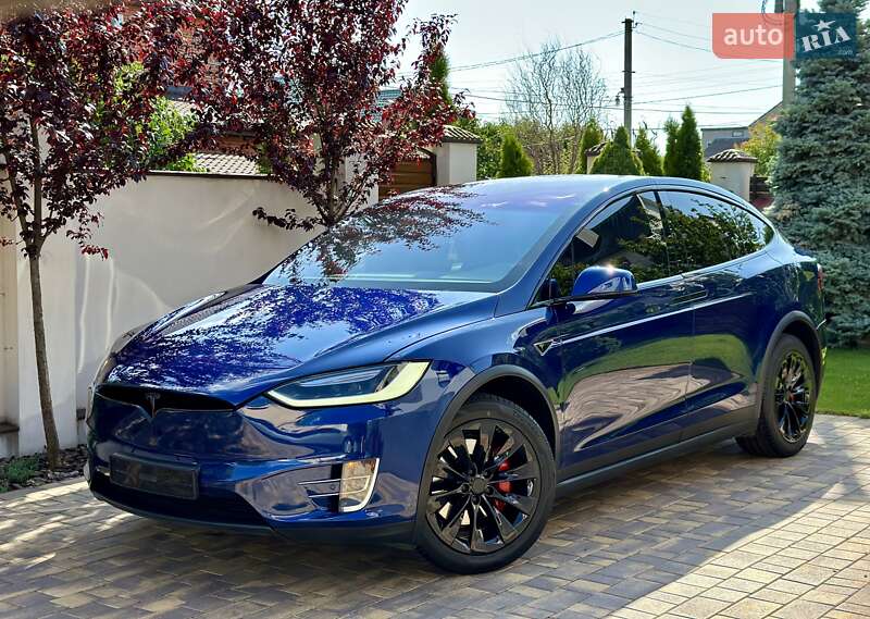 Позашляховик / Кросовер Tesla Model X 2016 в Вінниці фото 5 Позашляховик / Кросовер Tesla Model X 2016 в Вінниці