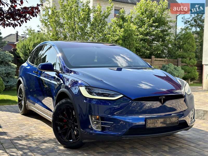 Позашляховик / Кросовер Tesla Model X 2016 в Вінниці фото 10 Позашляховик / Кросовер Tesla Model X 2016 в Вінниці