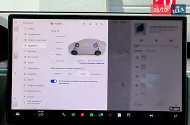 Позашляховик / Кросовер Tesla Model X 2022 в 