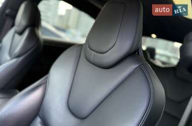 Внедорожник / Кроссовер Tesla Model X 2020 в 