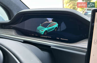 Позашляховик / Кросовер Tesla Model X 2021 в 
