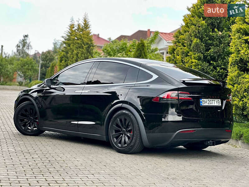 Внедорожник / Кроссовер Tesla Model X 2016 в Одессе