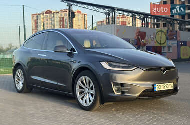 Внедорожник / Кроссовер Tesla Model X 2018 в 