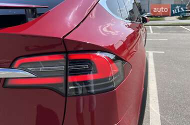 Внедорожник / Кроссовер Tesla Model X 2016 в 
