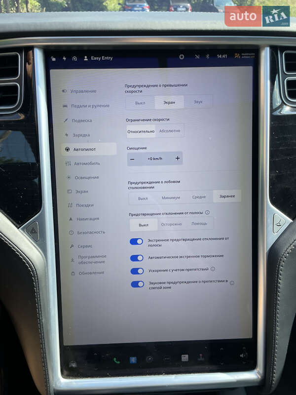 Позашляховик / Кросовер Tesla Model X 2018 в Києві