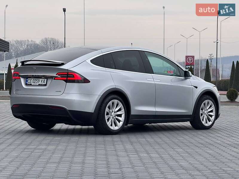 Позашляховик / Кросовер Tesla Model X 2018 в Полтаві
