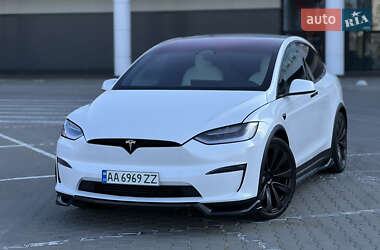 Внедорожник / Кроссовер Tesla Model X 2022 в Киеве