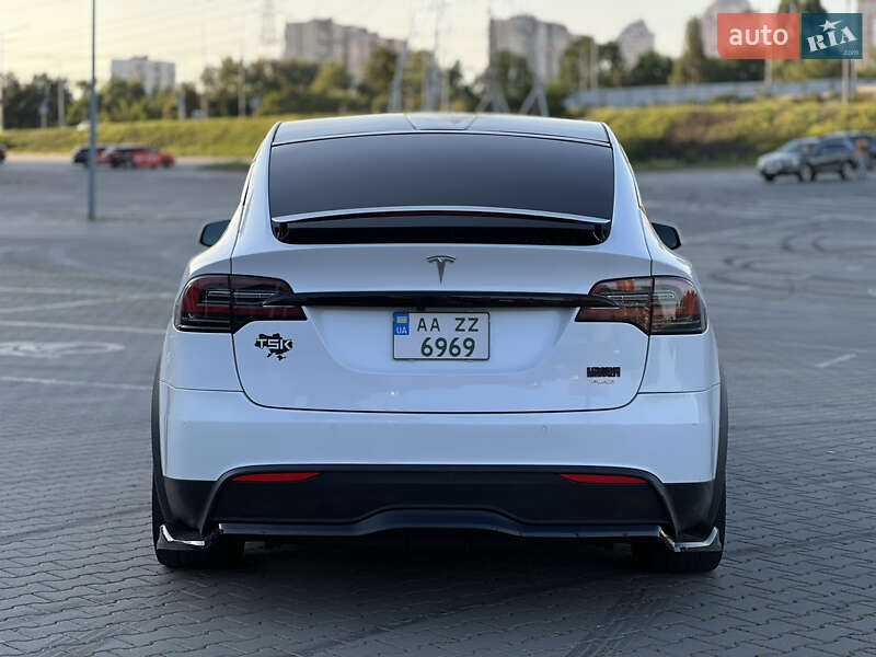 Позашляховик / Кросовер Tesla Model X 2022 в Києві