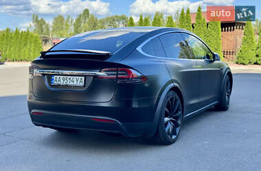 Позашляховик / Кросовер Tesla Model X 2019 в 