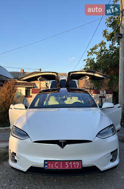 Внедорожник / Кроссовер Tesla Model X 2019 в 