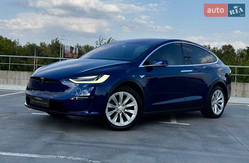 Позашляховик / Кросовер Tesla Model X 2016 в Києві фото 5 Позашляховик / Кросовер Tesla Model X 2016 в Києві