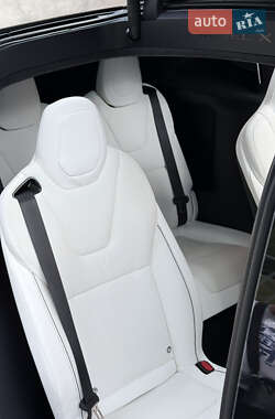 Позашляховик / Кросовер Tesla Model X 2022 в 