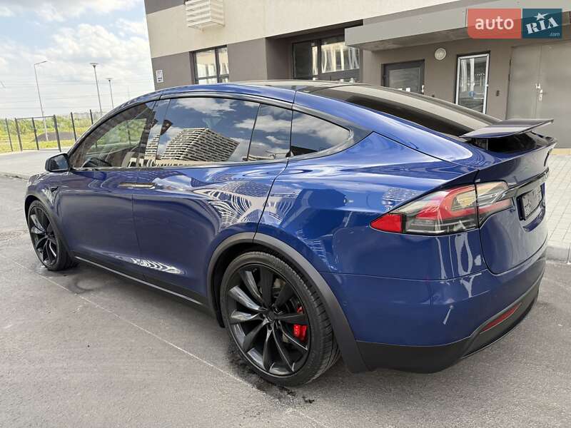 Позашляховик / Кросовер Tesla Model X 2019 в Києві