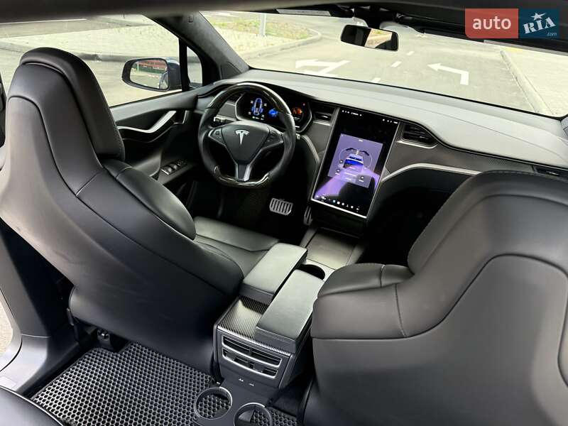 Позашляховик / Кросовер Tesla Model X 2019 в Києві
