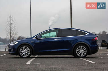 Позашляховик / Кросовер Tesla Model X 2017 в Києві