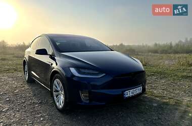Позашляховик / Кросовер Tesla Model X 2018 в 