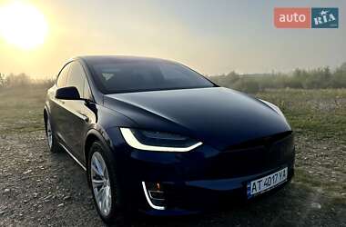 Позашляховик / Кросовер Tesla Model X 2018 в 