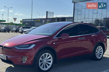 Внедорожник / Кроссовер Tesla Model X 2017 в 