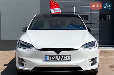 Внедорожник / Кроссовер Tesla Model X 2019 в 