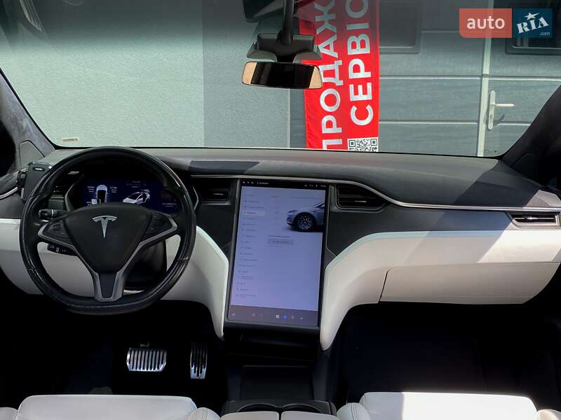 Позашляховик / Кросовер Tesla Model X 2019 в Києві