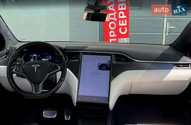 Внедорожник / Кроссовер Tesla Model X 2019 в 