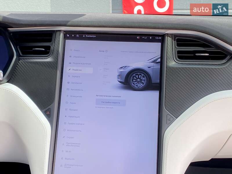 Позашляховик / Кросовер Tesla Model X 2019 в Києві
