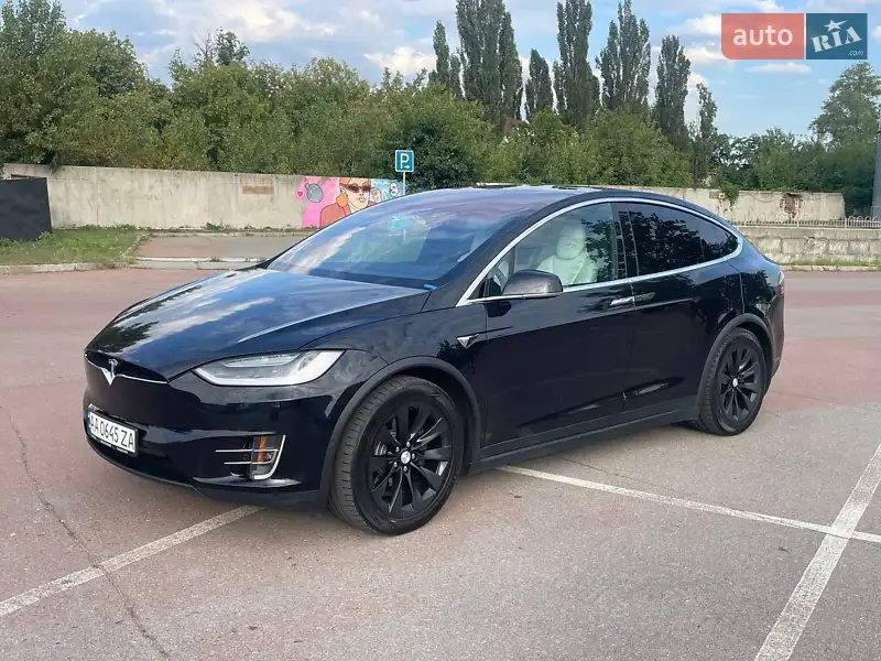 Tesla Model X 2017