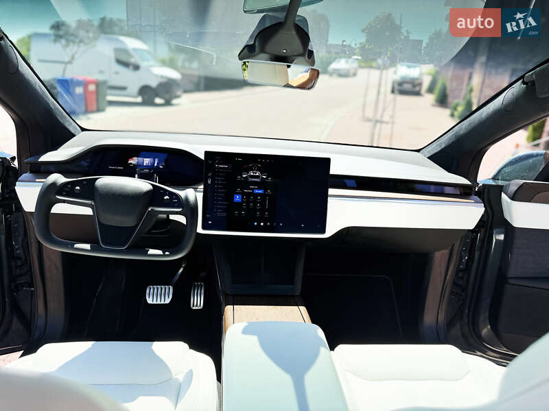 Позашляховик / Кросовер Tesla Model X 2022 в Чернівцях