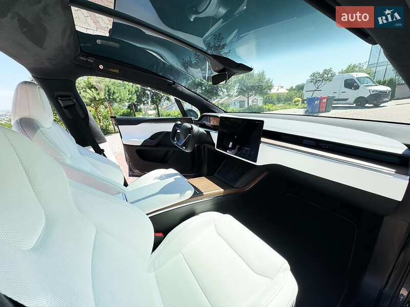 Позашляховик / Кросовер Tesla Model X 2022 в Чернівцях