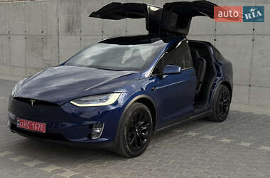 Внедорожник / Кроссовер Tesla Model X 2019 в 