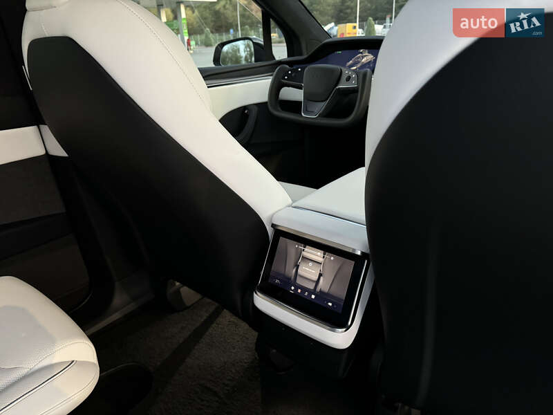 Позашляховик / Кросовер Tesla Model X 2022 в Дніпрі