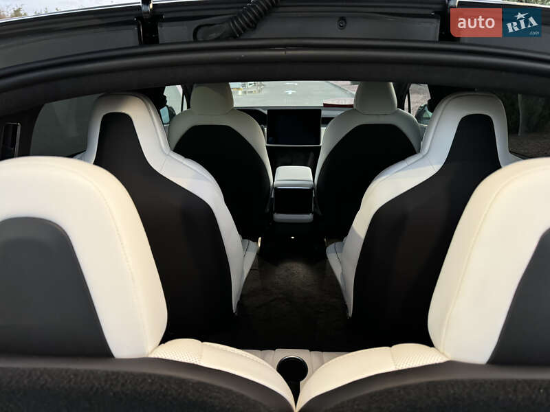 Позашляховик / Кросовер Tesla Model X 2022 в Дніпрі