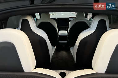 Позашляховик / Кросовер Tesla Model X 2022 в 