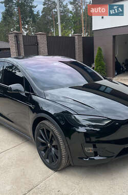 Внедорожник / Кроссовер Tesla Model X 2020 в 