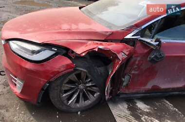 Внедорожник / Кроссовер Tesla Model X 2016 в 