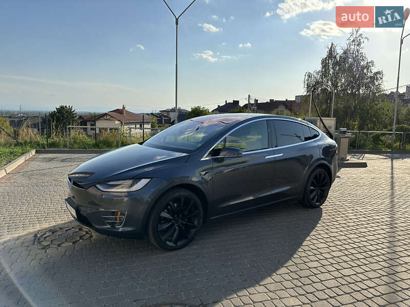 Позашляховик / Кросовер Tesla Model X 2019 в Івано-Франківську фото 9 Позашляховик / Кросовер Tesla Model X 2019 в Івано-Франківську