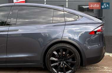 Внедорожник / Кроссовер Tesla Model X 2019 в 
