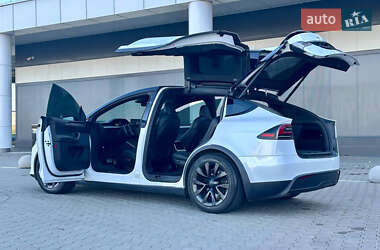 Позашляховик / Кросовер Tesla Model X 2022 в 