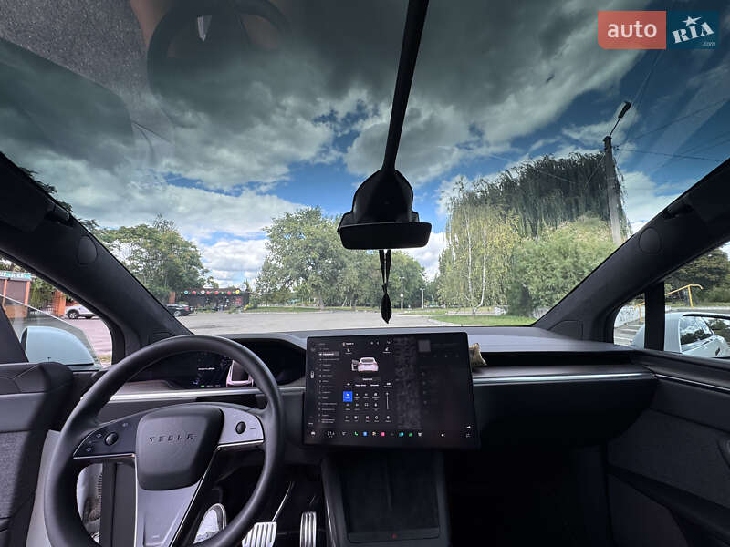 Позашляховик / Кросовер Tesla Model X 2023 в Олександрії фото 13 Позашляховик / Кросовер Tesla Model X 2023 в Олександрії