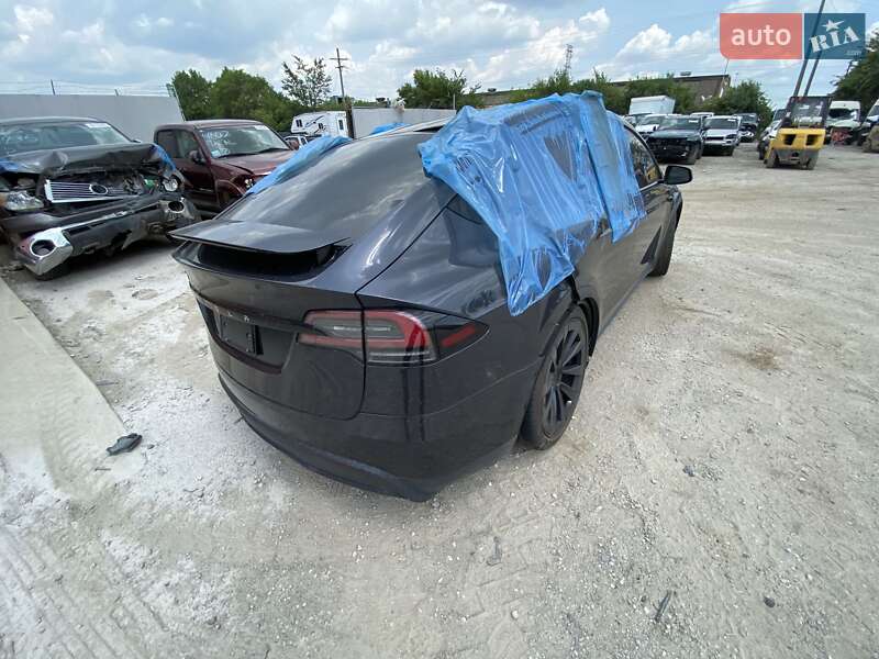 Позашляховик / Кросовер Tesla Model X 2024 в Києві