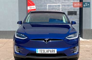 Внедорожник / Кроссовер Tesla Model X 2017 в 