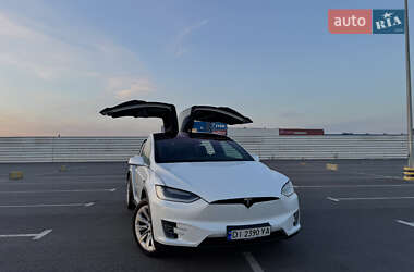 Внедорожник / Кроссовер Tesla Model X 2018 в 