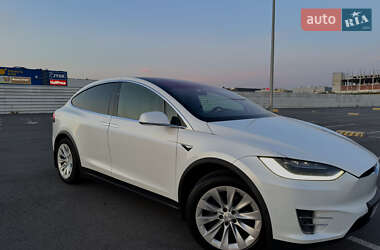 Внедорожник / Кроссовер Tesla Model X 2018 в 