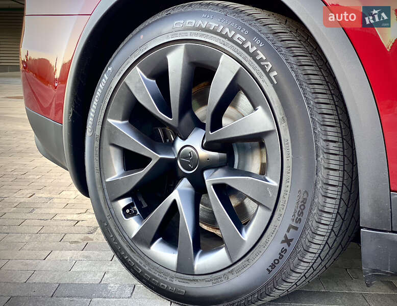 Позашляховик / Кросовер Tesla Model X 2024 в Києві