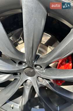 Внедорожник / Кроссовер Tesla Model X 2016 в Киеве