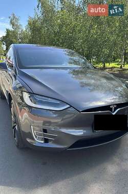 Внедорожник / Кроссовер Tesla Model X 2016 в 