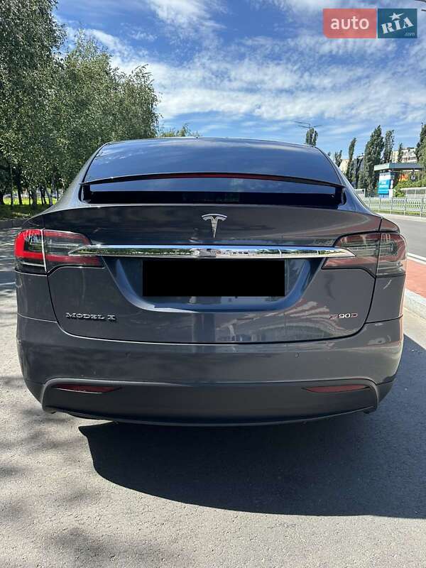Внедорожник / Кроссовер Tesla Model X 2016 в Киеве фото 18 Внедорожник / Кроссовер Tesla Model X 2016 в Киеве
