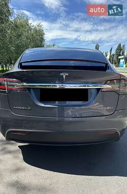 Внедорожник / Кроссовер Tesla Model X 2016 в 