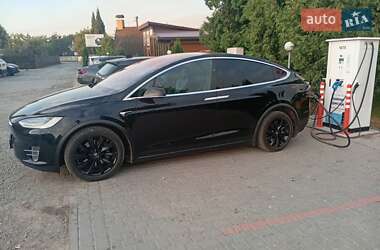 Внедорожник / Кроссовер Tesla Model X 2017 в 